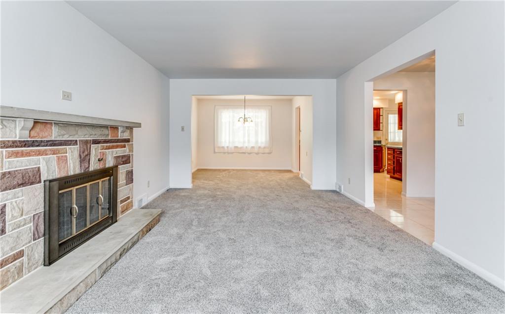 215 Beech Road Butler, PA 16001 - Photo 4 of 25 Gallery Image 4