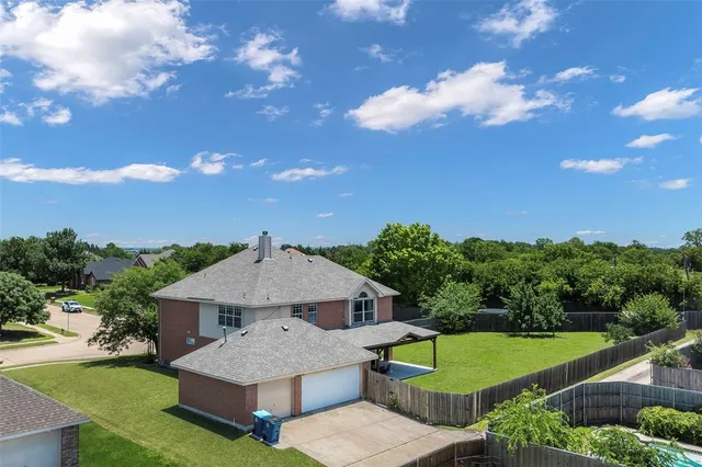 $499,999 | 7305 Meadowwood Drive, Rowlett, TX 75089