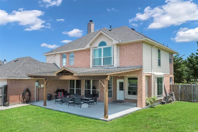 $499,999 | 7305 Meadowwood Drive, Rowlett, TX 75089