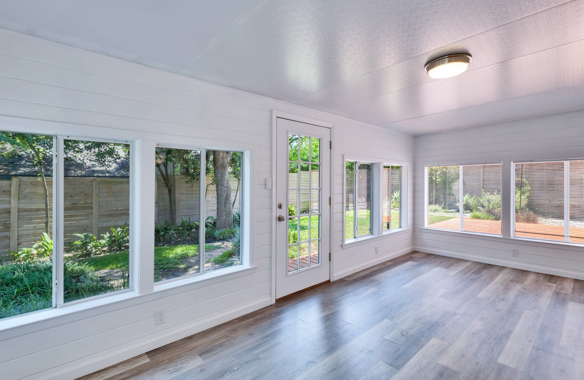 2815 Inridge Drive Austin, TX 78745 - Photo 14 of 36