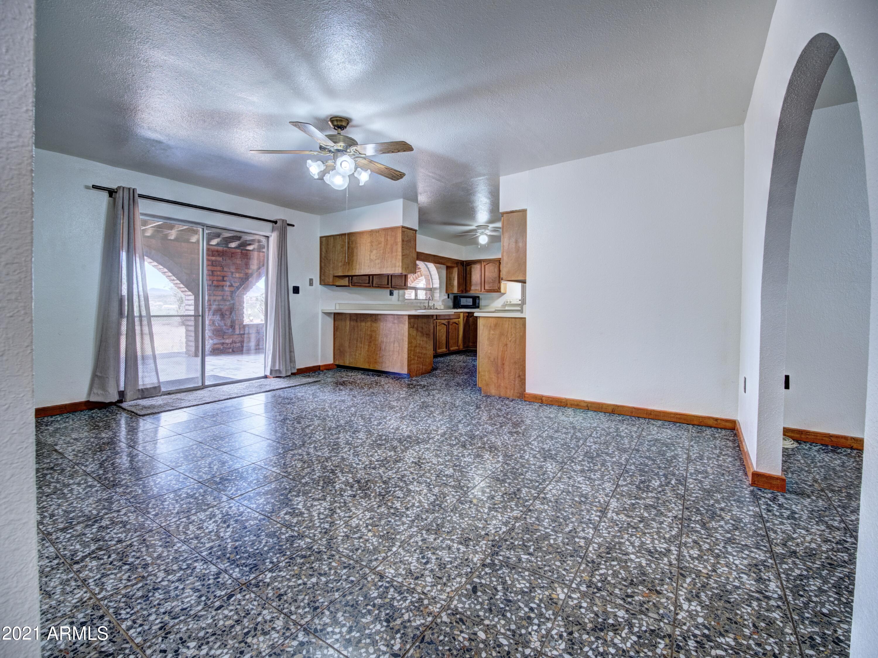 962 Calle Hernandez Rio Rico, AZ 85648 - Photo 4 of 32 29 (1)