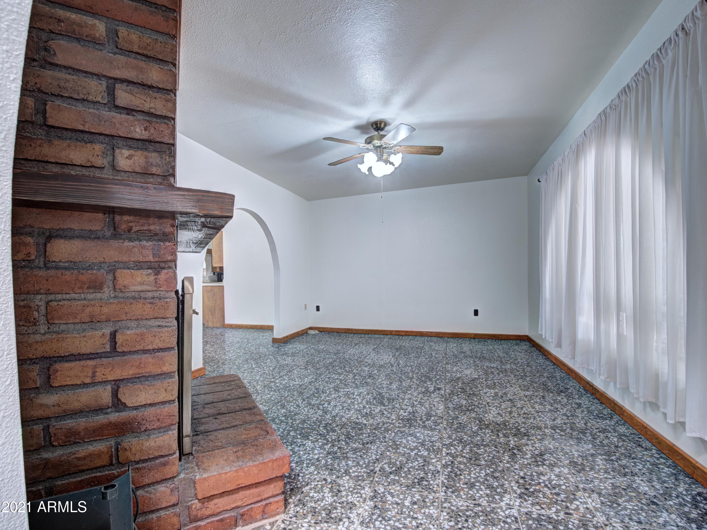 962 Calle Hernandez Rio Rico, AZ 85648 - Photo 5 of 32 20 (1)