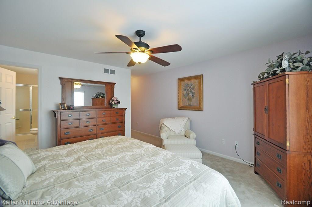 4690 Summer Ridge Drive Howell, MI 48843 - Photo 14 of 40 16_Master_E_1-2.jpg
