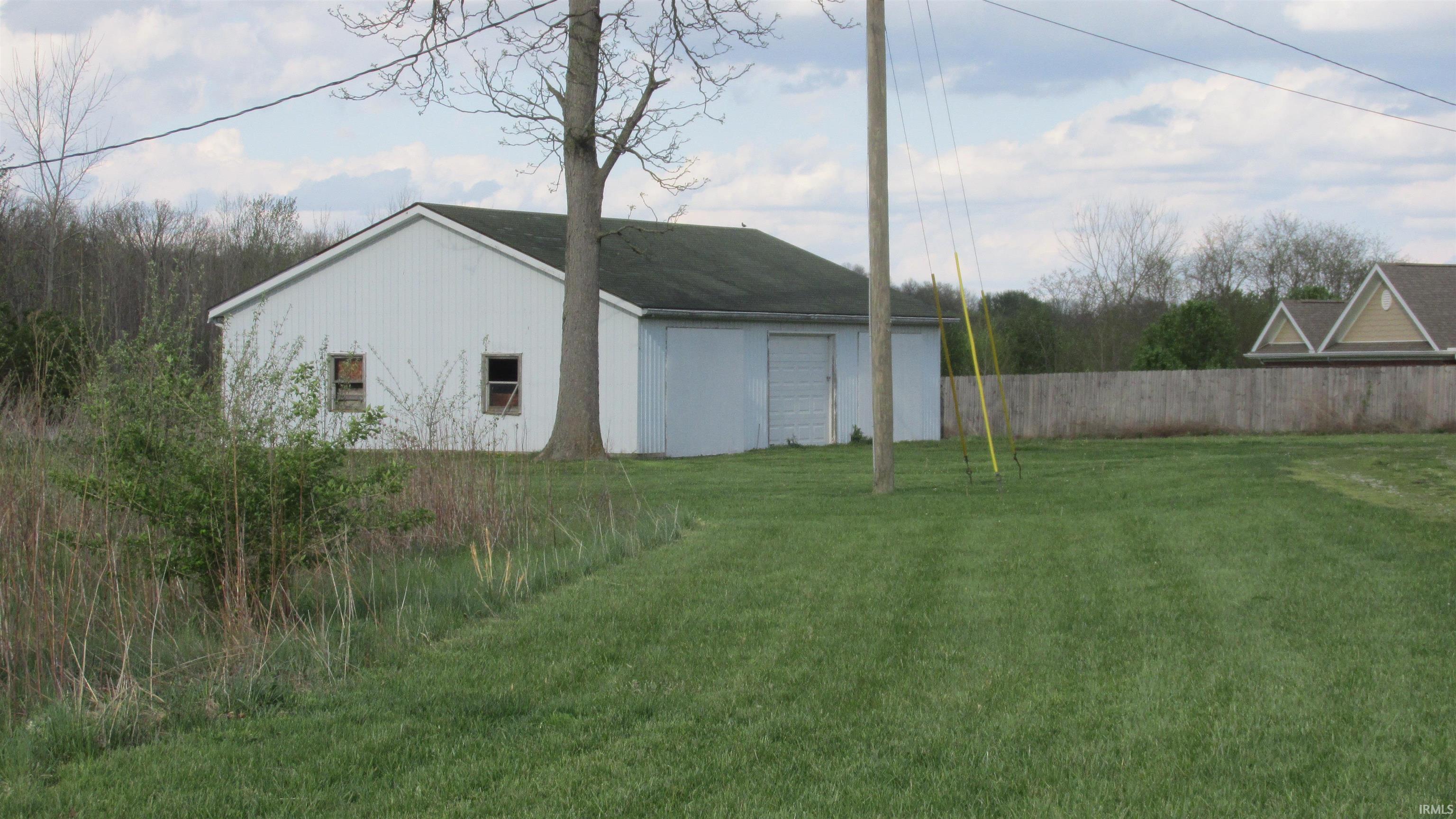 4300 North Morrison Road Muncie, IN 47304 - Photo 3 of 36