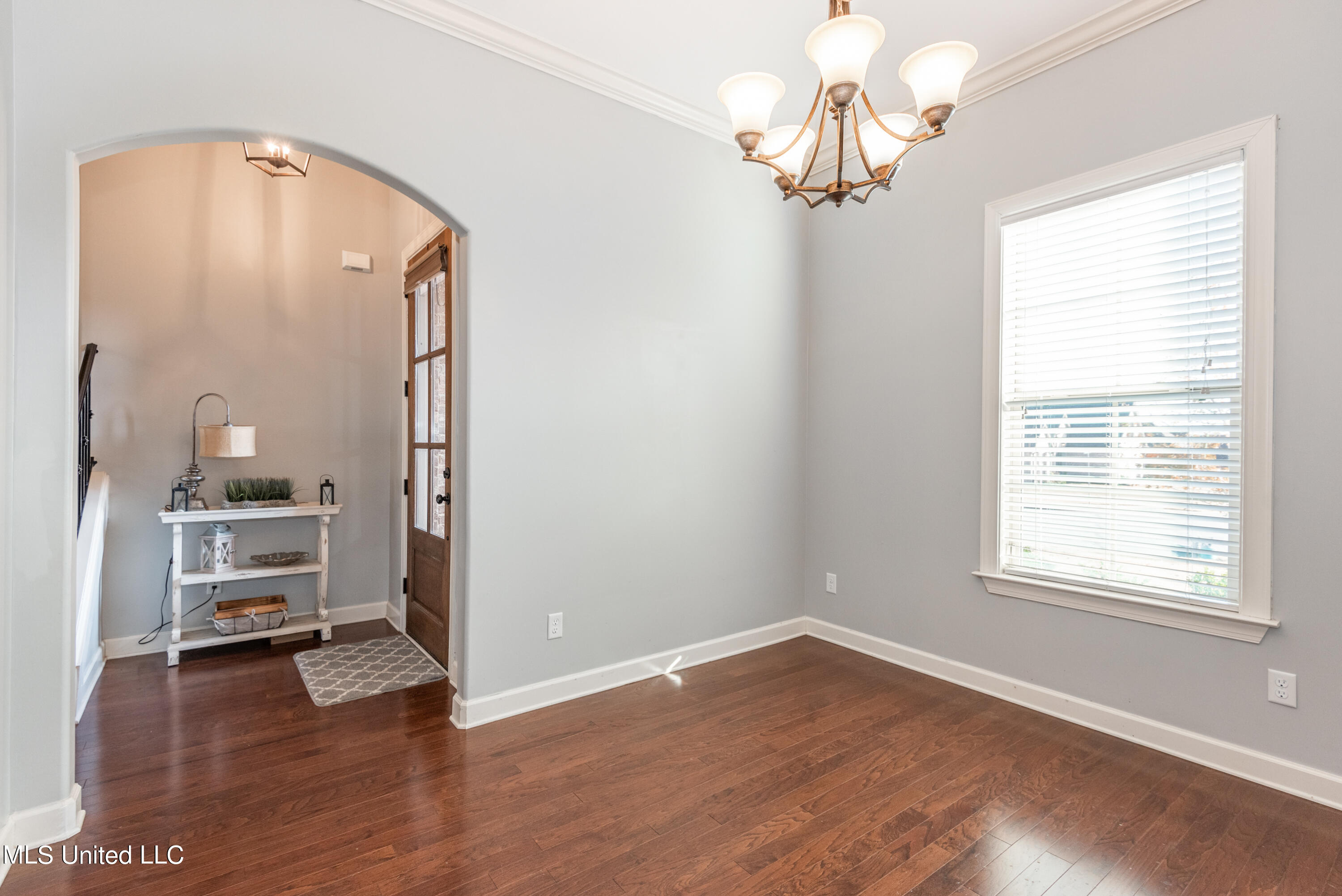 4223 Ridgemont Road Olive Branch, MS 38654 - Photo 15 of 27 DINING ROOM