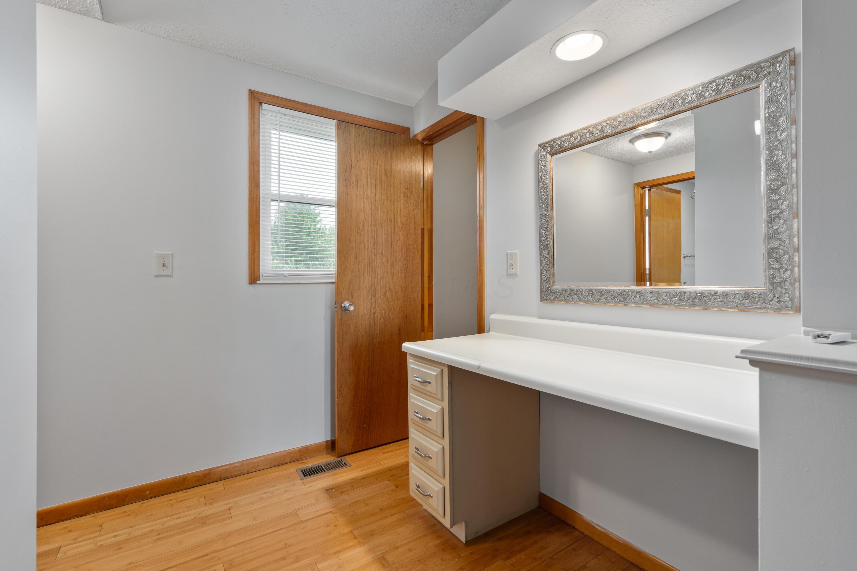 95 Highmeadows Circle Powell, OH 43065 - Photo 23 of 42