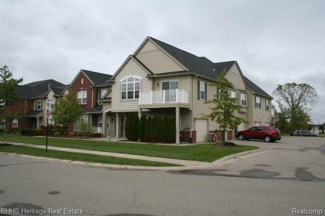 4309 Hampton Ridge Boulevard, Unit 144 Howell, MI 48843 - Photo 3 of 16 Front/Side