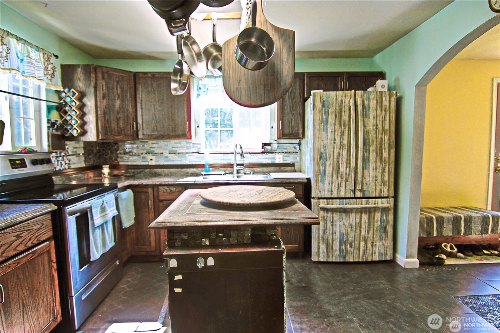 124 Heuhslein Road Port Angeles, WA 98362 - Photo 5 of 13 Gallery Image 5