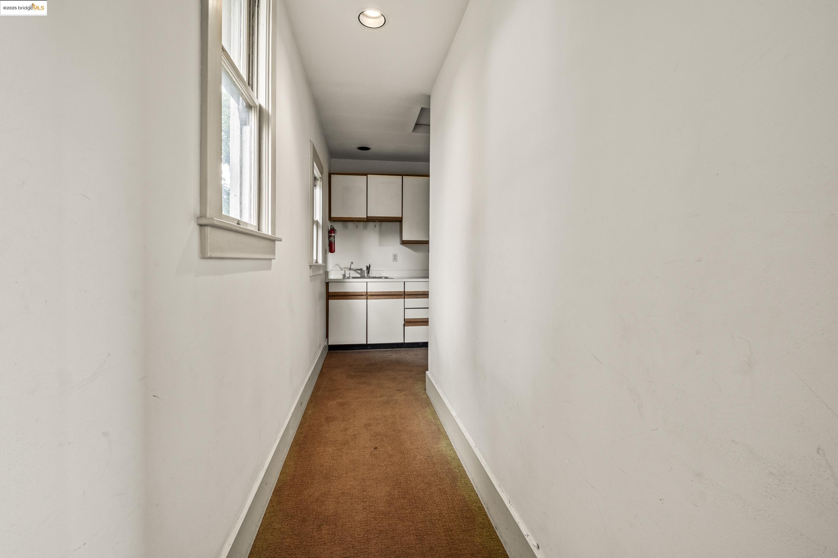 3050 Shattuck Avenue Berkeley, CA 94705 - Photo 35 of 41 a view of a kitchen from the hallway