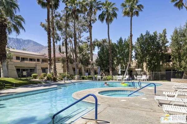$183,000 | 2820 North Arcadia Court, Unit 116, Palm Springs, CA 92262
