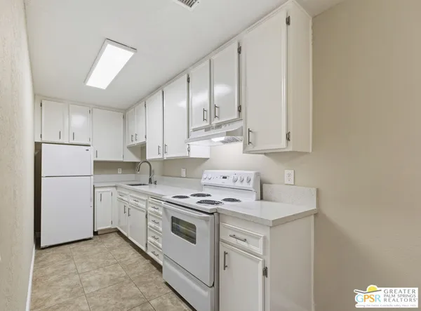 $183,000 | 2820 North Arcadia Court, Unit 116, Palm Springs, CA 92262