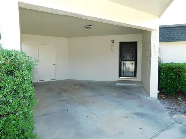 $2,500 | 2561 Forest Run Court, Clearwater, FL 33761