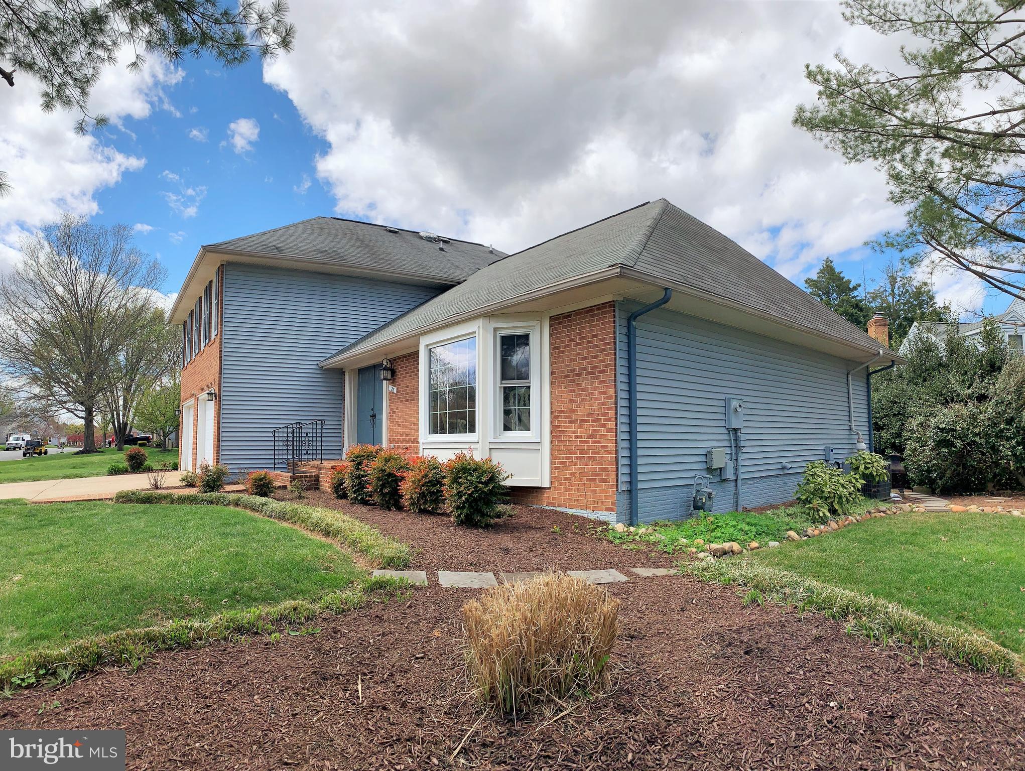 25 Whittingham Circle Sterling, VA 20165 - Photo 11 of 60