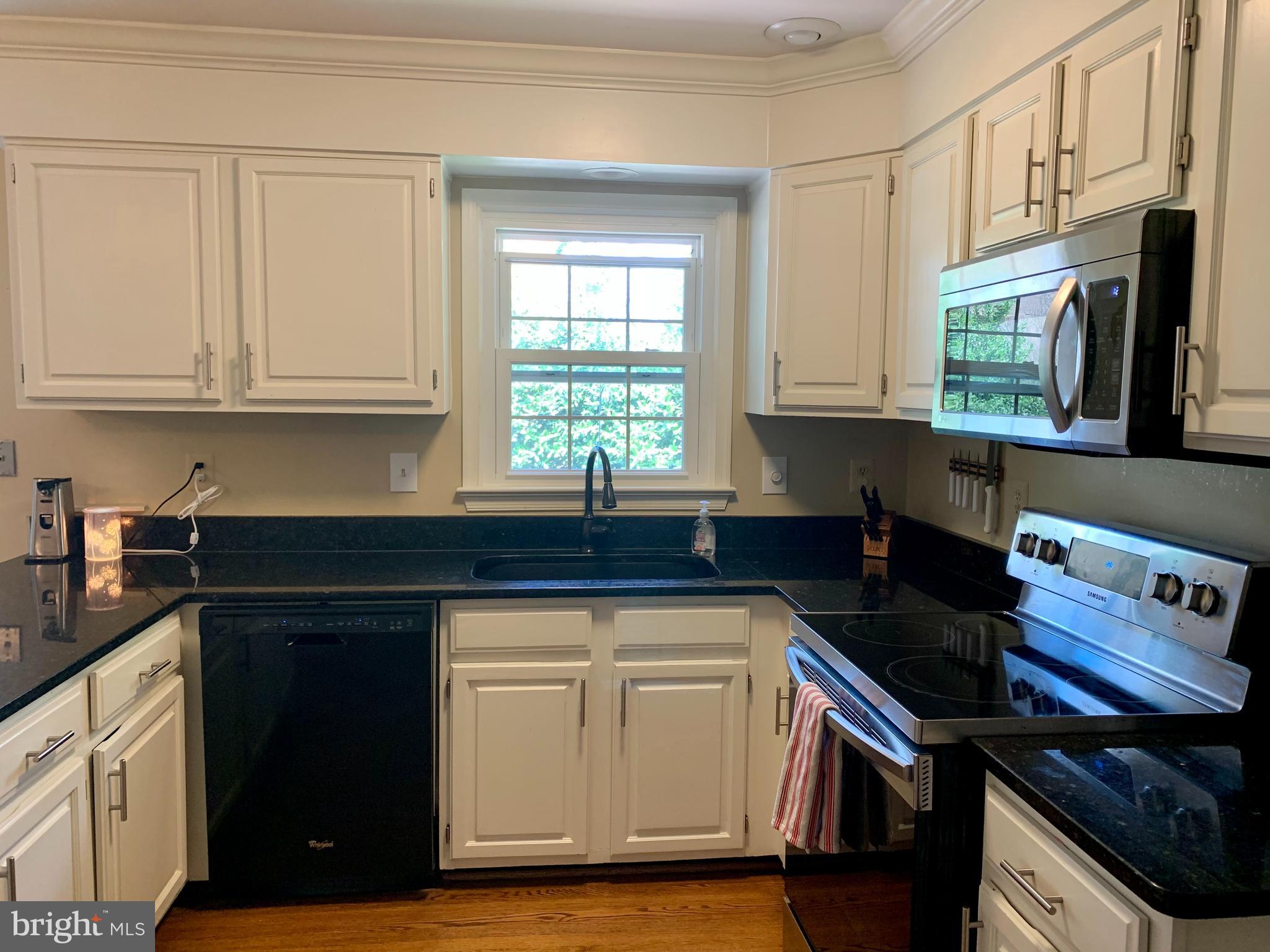 25 Whittingham Circle Sterling, VA 20165 - Photo 35 of 60