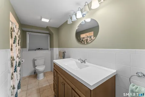 $510,000 | 16 Curtis Avenue, New Fairfield, CT 06812