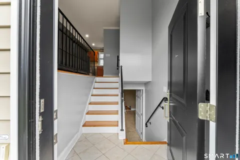 $510,000 | 16 Curtis Avenue, New Fairfield, CT 06812