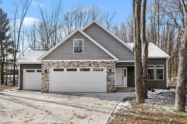$614,900 | 9209 Kellie Lane, Richland, MI 49083