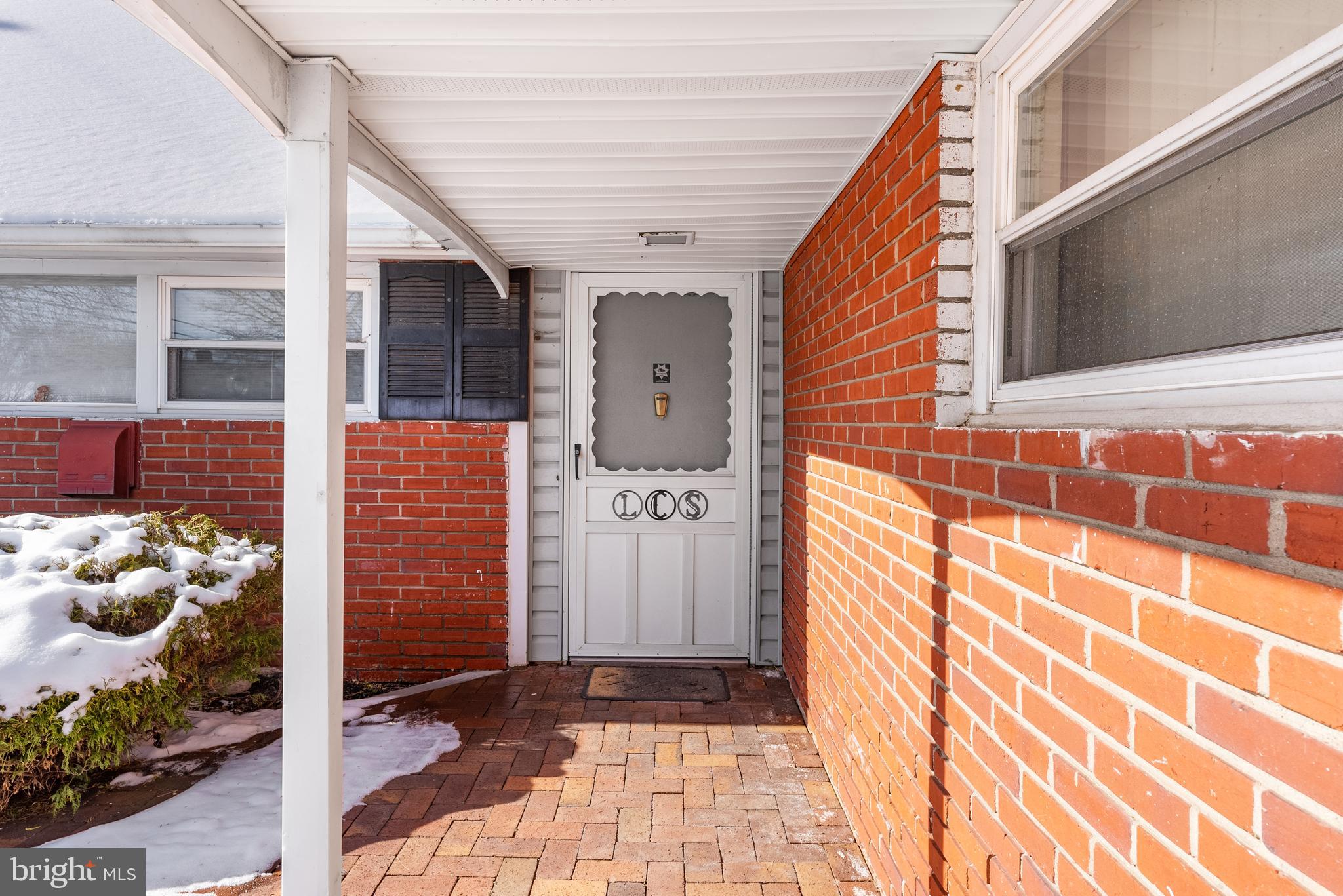 7 Flamehill Road Levittown, PA 19056 - Photo 3 of 30 Gallery Image 3