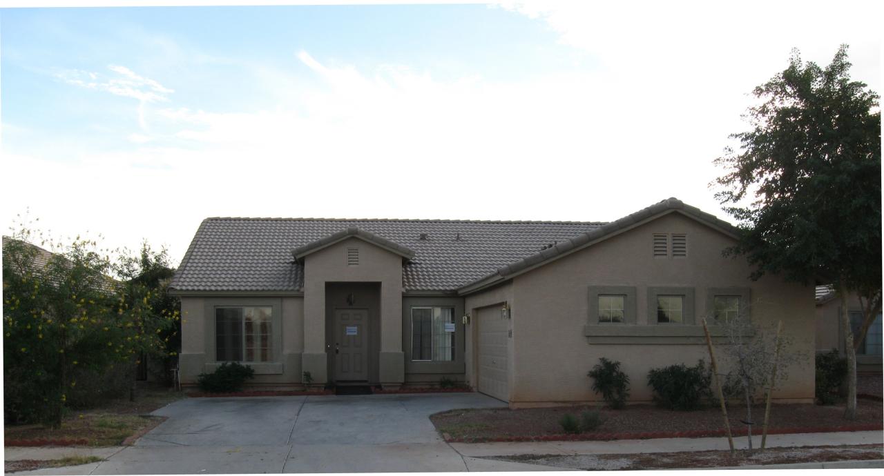1407 West Maldonado Road Phoenix, AZ 85041 - Photo 1 of 3 1