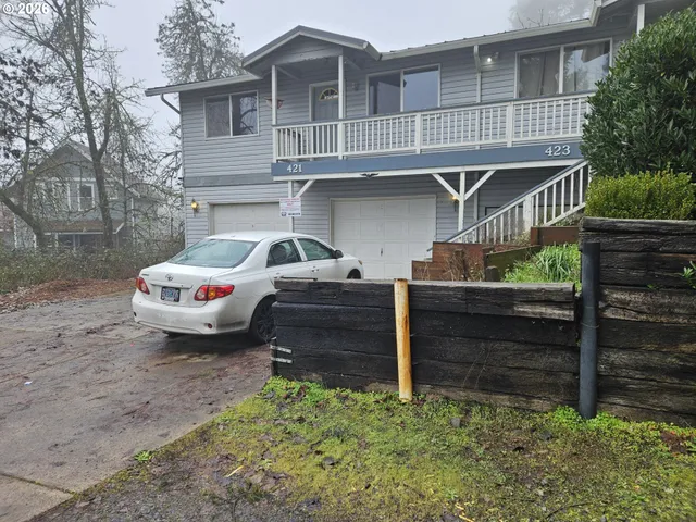 $495,000 | 421 South 58th Street, Unit 2, Springfield, OR 97478