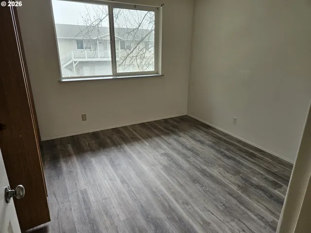 $495,000 | 421 South 58th Street, Unit 2, Springfield, OR 97478