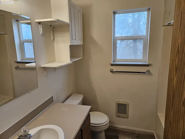 $495,000 | 421 South 58th Street, Unit 2, Springfield, OR 97478