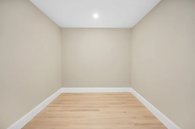 $6,500 | 62 West Shore Road, Windham, NH 03087