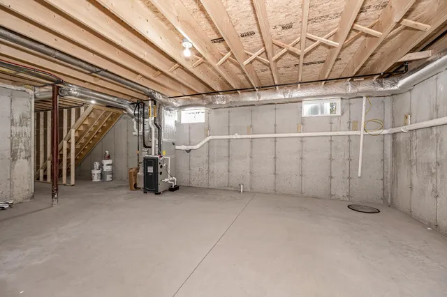 $6,500 | 62 West Shore Road, Windham, NH 03087