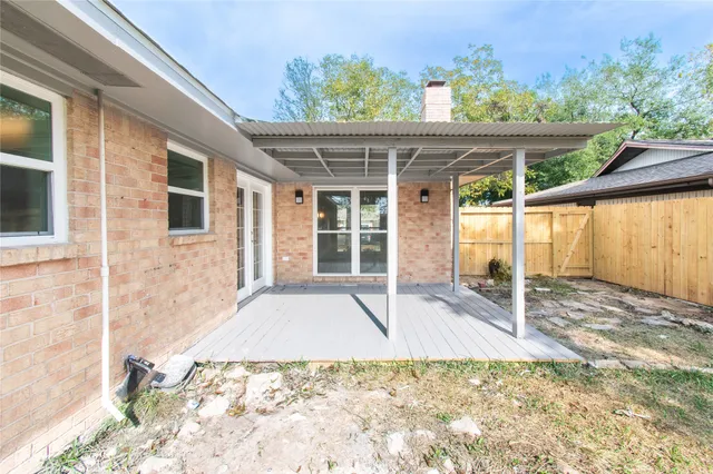 $269,000 | 10906 Green Arbor Drive, Houston, TX 77089