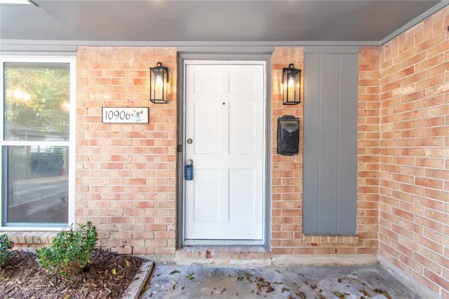 a view of front door of house