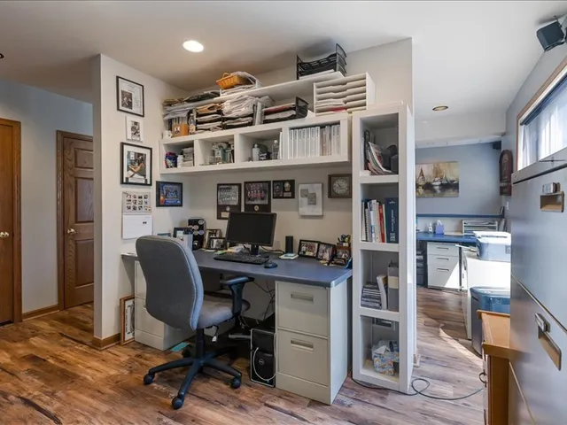 $420,000 | 111 West Railroad Avenue, Bartlett, IL 60103