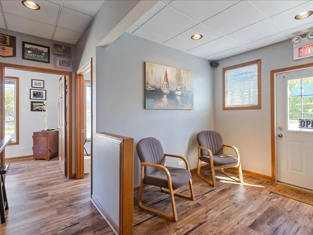 $420,000 | 111 West Railroad Avenue, Bartlett, IL 60103