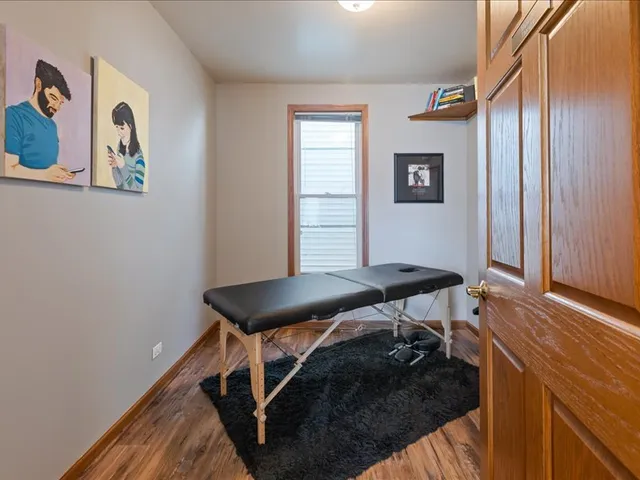 $420,000 | 111 West Railroad Avenue, Bartlett, IL 60103