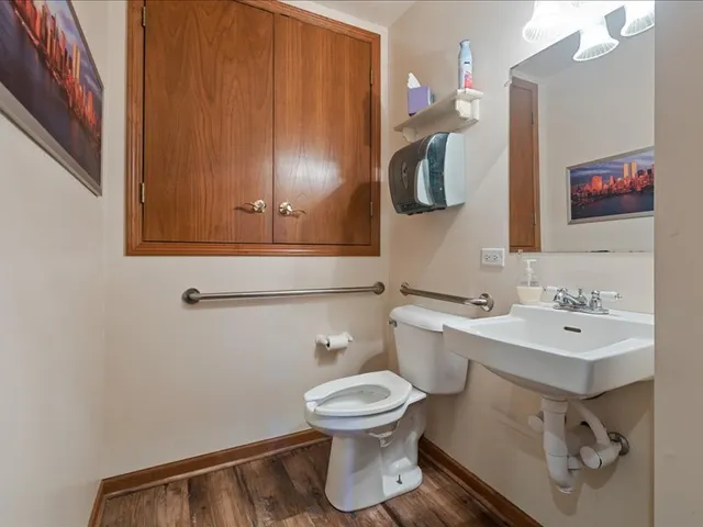 $420,000 | 111 West Railroad Avenue, Bartlett, IL 60103