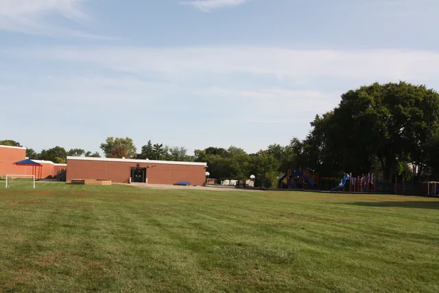 $420,000 | 111 West Railroad Avenue, Bartlett, IL 60103