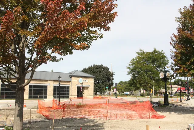 $420,000 | 111 West Railroad Avenue, Bartlett, IL 60103