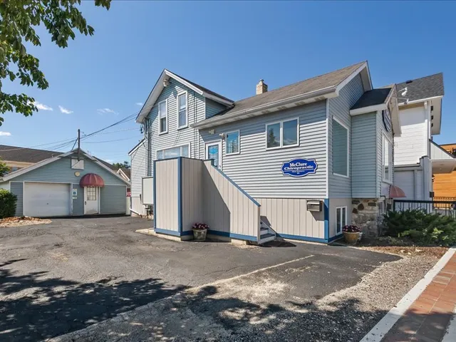 $420,000 | 111 West Railroad Avenue, Bartlett, IL 60103