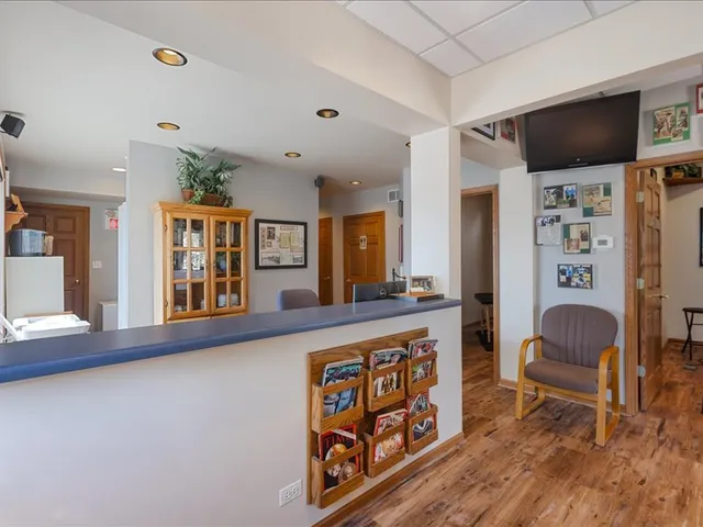 $420,000 | 111 West Railroad Avenue, Bartlett, IL 60103