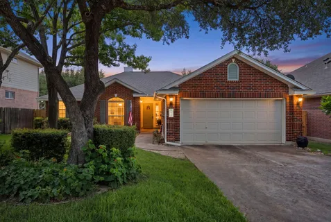 $325,000 | 810 Hilltop Drive, Leander, TX 78641