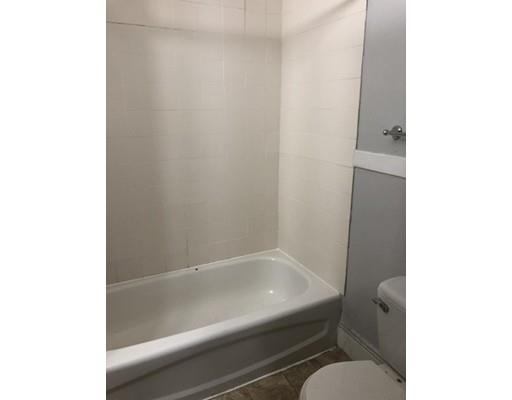108 Bristol Street Springfield, MA 01109 - Photo 18 of 22 Gallery Image 18
