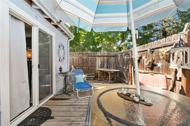 a view of outdoor space