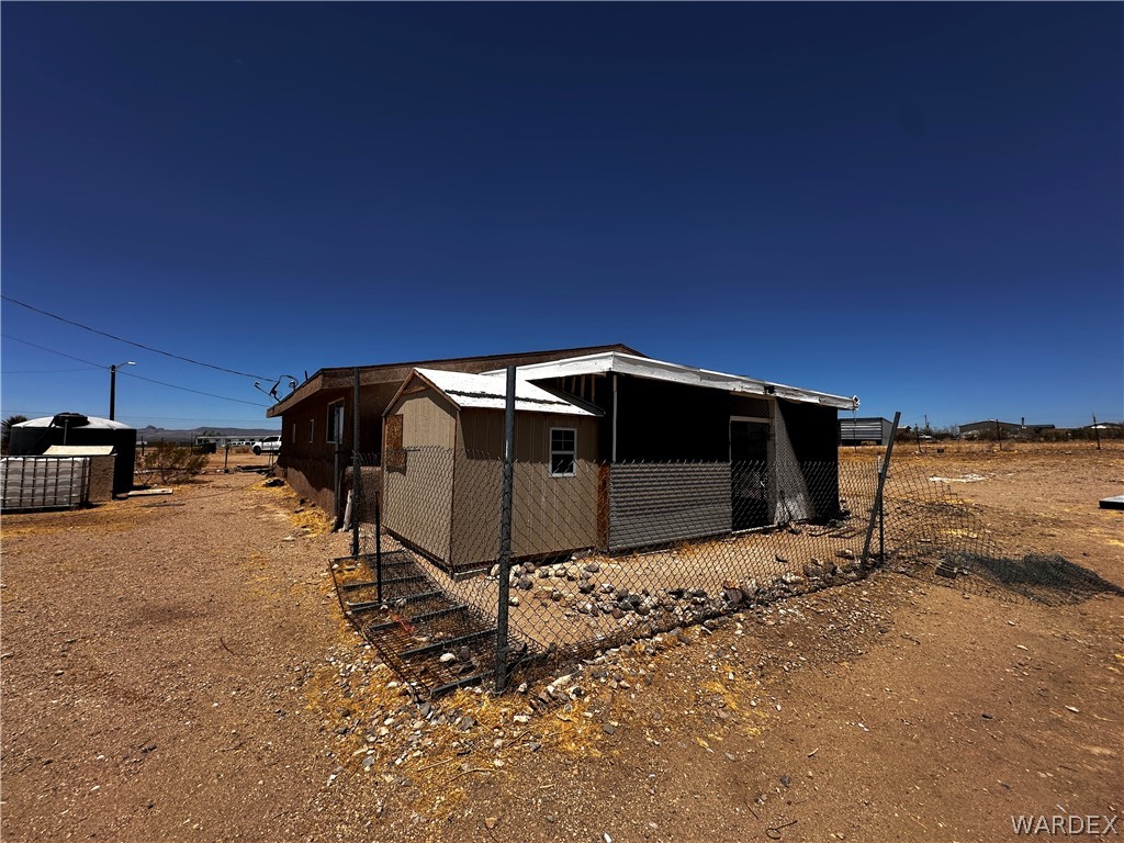 3868 Aztec Road Golden Valley, AZ 86413 - Photo 43 of 64