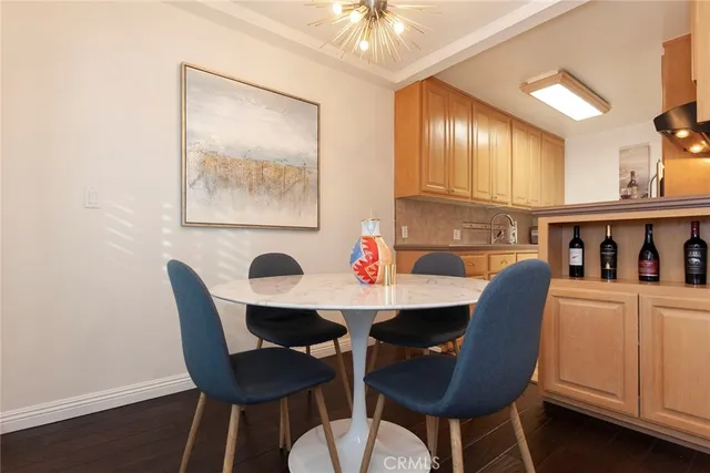 $2,495 | 4140 Warner Boulevard, Unit 103, Burbank, CA 91505