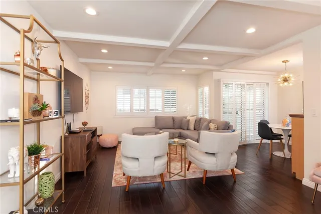 $2,495 | 4140 Warner Boulevard, Unit 103, Burbank, CA 91505