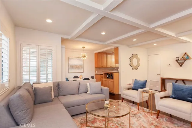 $2,495 | 4140 Warner Boulevard, Unit 103, Burbank, CA 91505