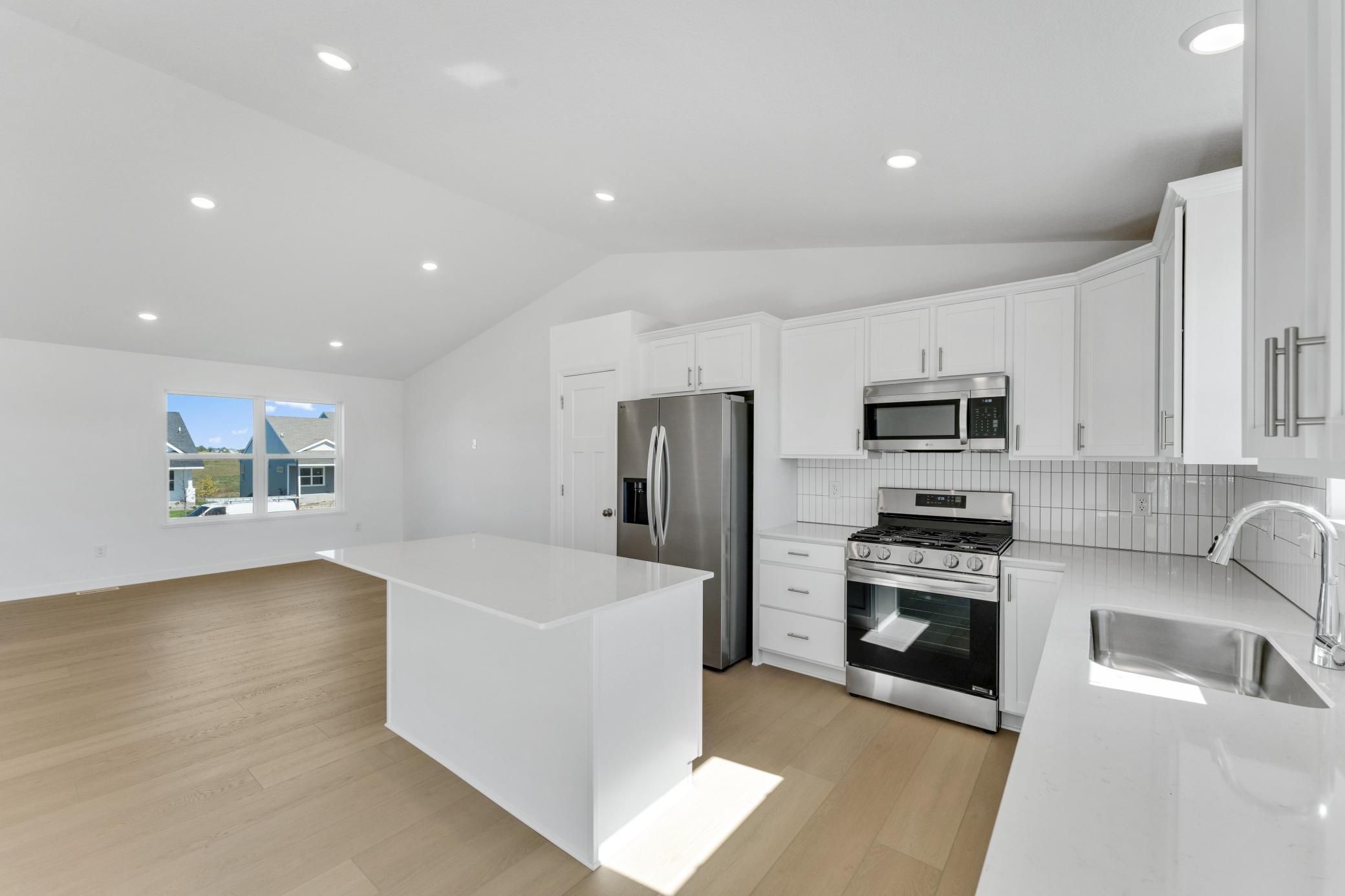 2336 Jandell Avenue Northeast St. Michael, MN 55376 - Photo 6 of 23