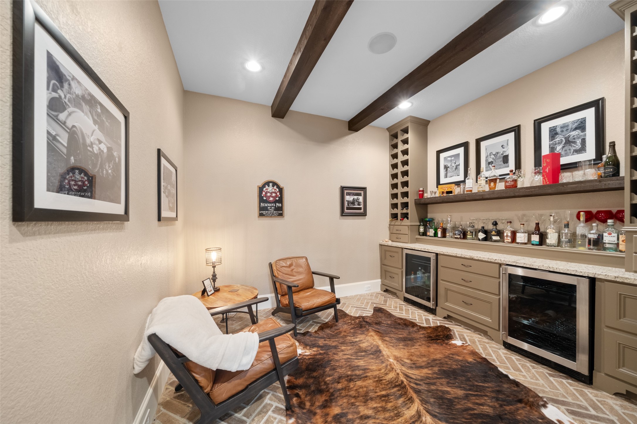 1702 Hunters Trail Friendswood, TX 77546 - Photo 13 of 42 a living room with furniture and a fireplace