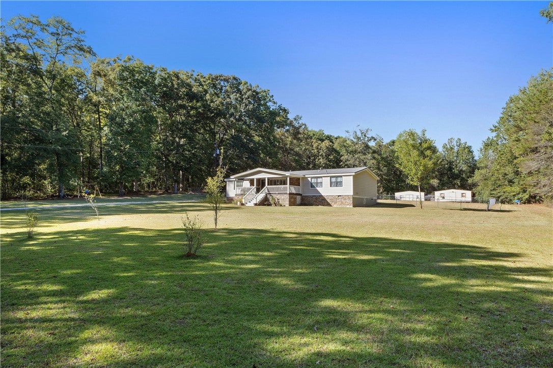 2136 Judge Brown Road Valley, AL 36854 - Photo 2 of 29 Gallery Image 2