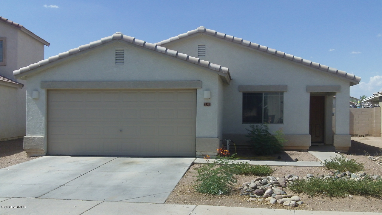 6326 West Riva Road Phoenix, AZ 85043 - Photo 1 of 9 117_1880