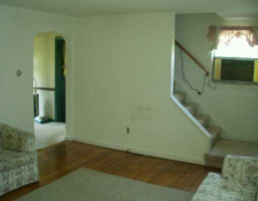 4861 East Willock Road Baldwin, PA 15227 - Photo 4 of 5 Living Room.